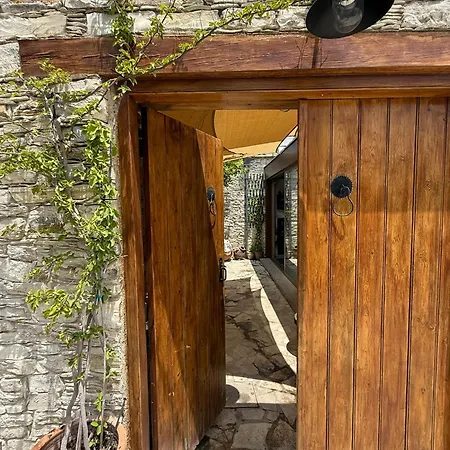 カントリーハウス Arhontiko Frangos