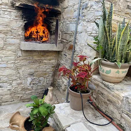 Arhontiko Frangos カントリーハウス カト・ドライス