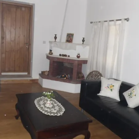 Arhontiko Frangos Country house *