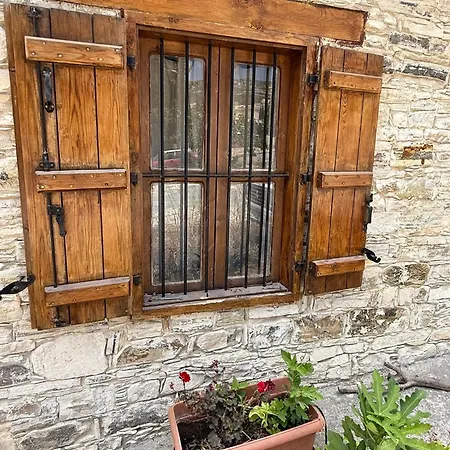 Arhontiko Frangos Kato Dris