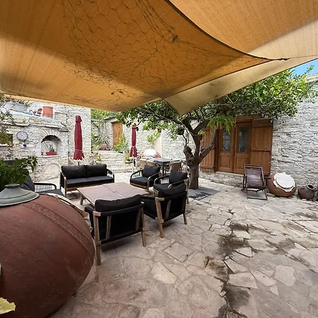 Arhontiko Frangos Kato Dris