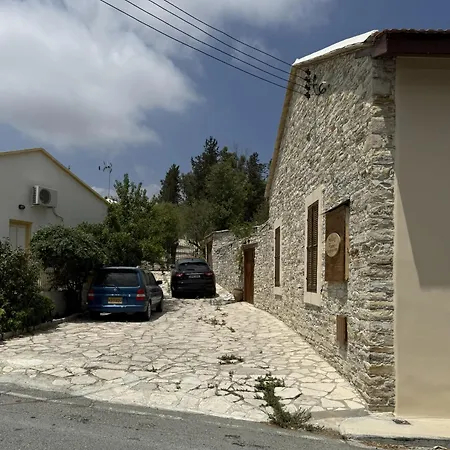 Arhontiko Frangos Летний дом *