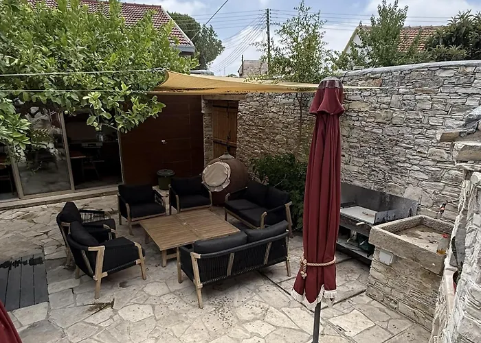 Arhontiko Frangos * Káto Drisz