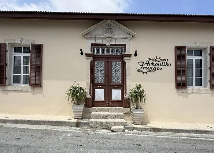 Hétvégi ház Arhontiko Frangos *